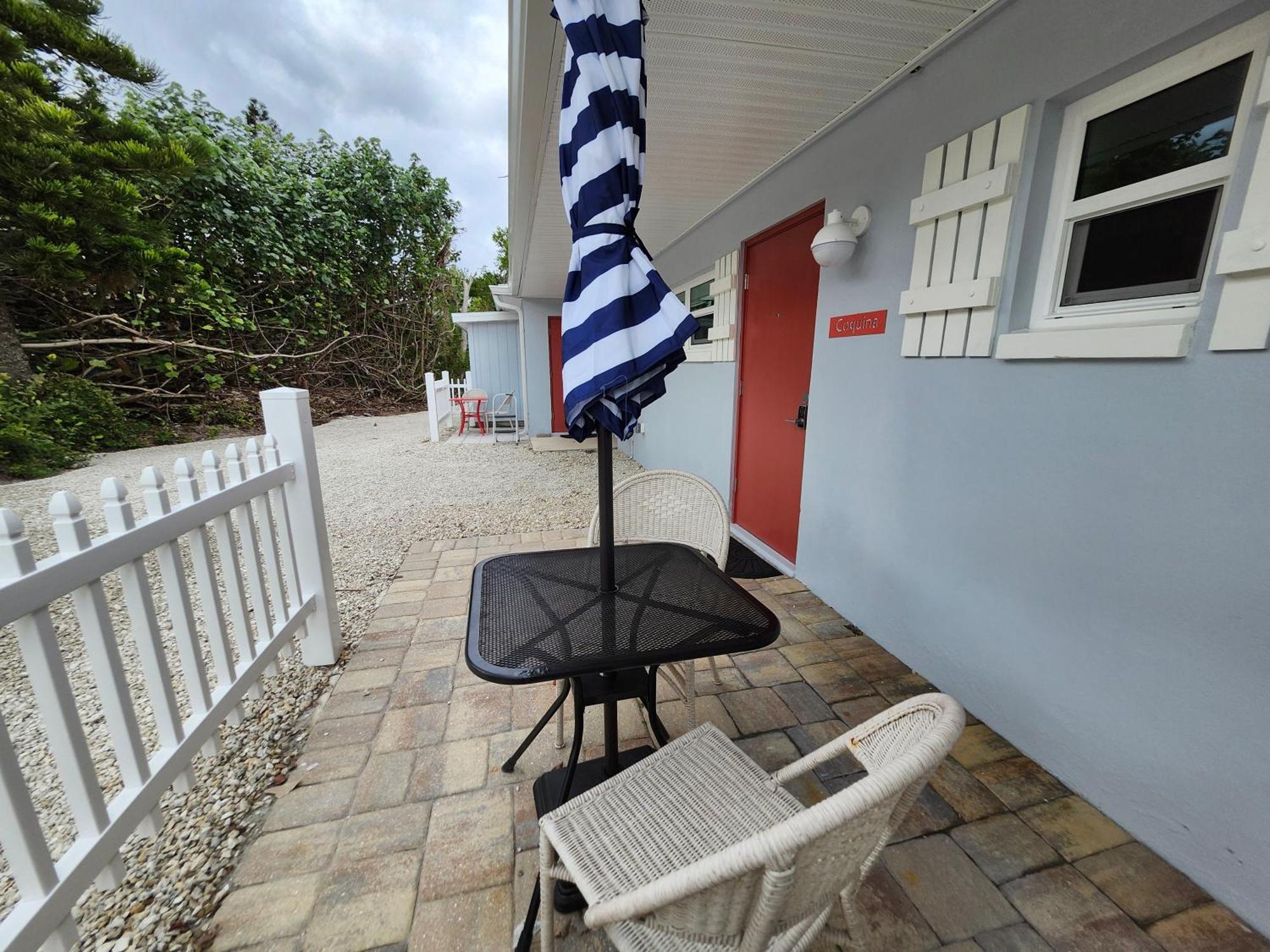 Sunshine Island Inn - Adults Only Sanibel Exterior photo